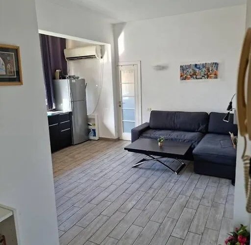 In The Heart Of The City - 2 Bedrooms - By Vacay